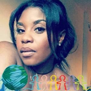 Meet your Posher, Kasandra